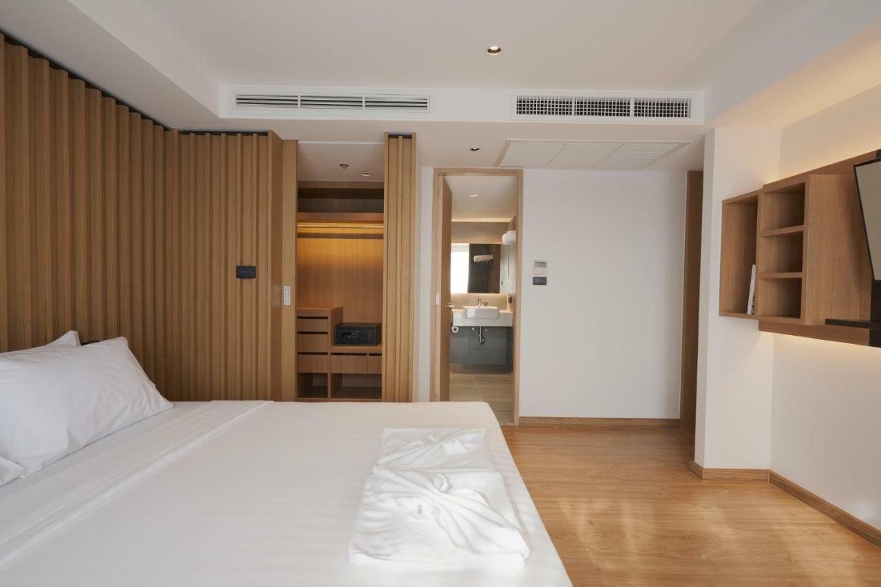 Has Pattaya Hotell Exteriör bild